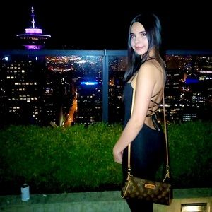 Meet your Posher, Ashley